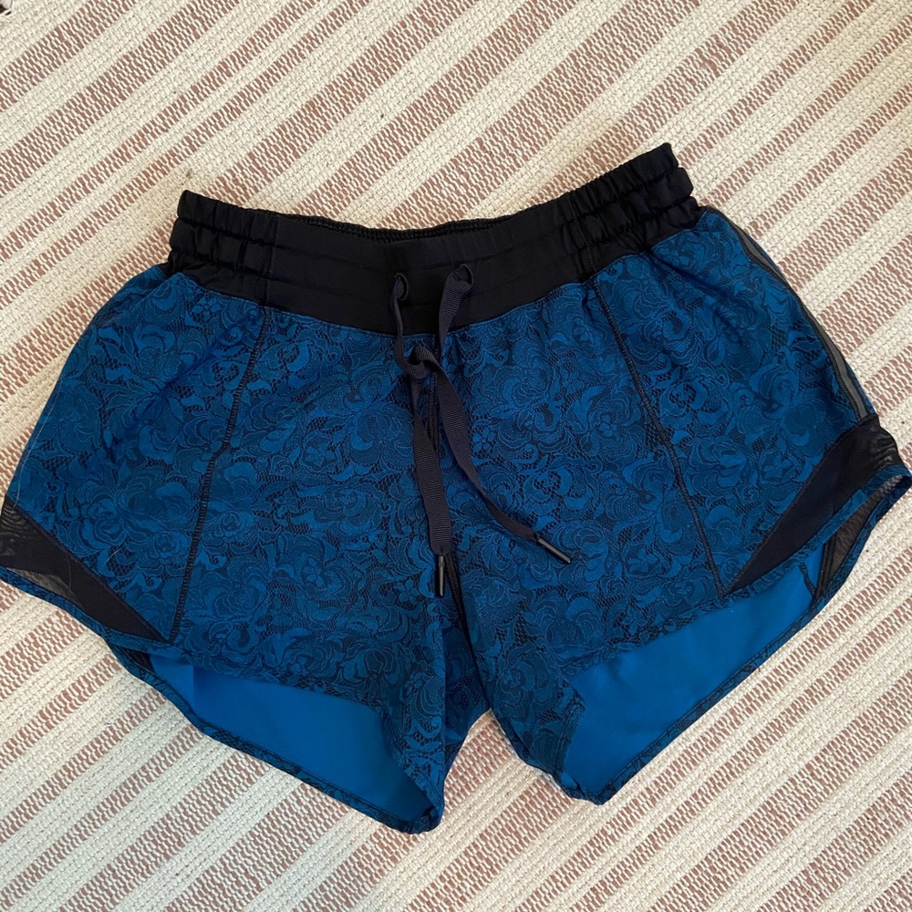 Lululemon Hotty Hot Shorts